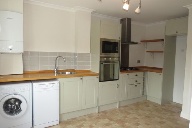 23, Oldbury Prior, CALNE photo 2