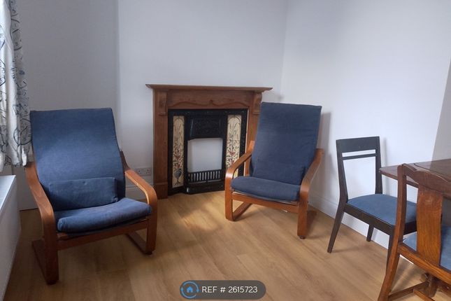 Sitting Room With Fireplace