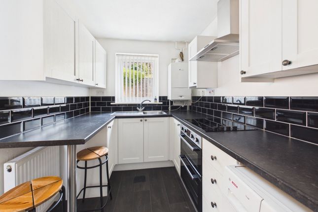 21, Springfield Close, Coleford photo 4