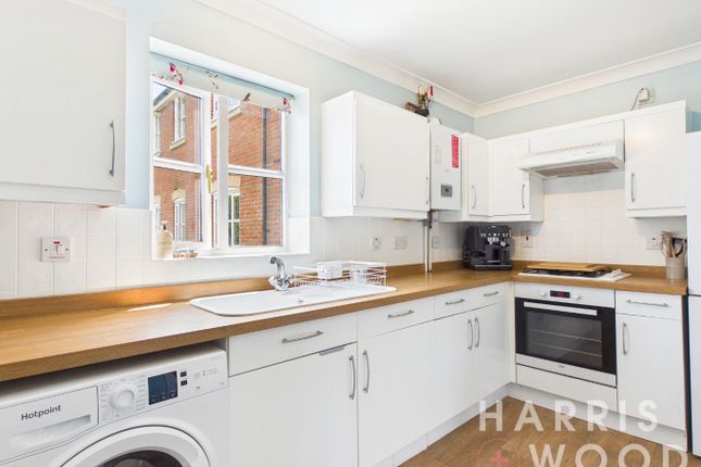 17 Brendon Court, Tiptree, Essex photo 2