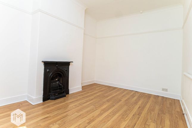 152 Thicketford Road, Bolton photo 5