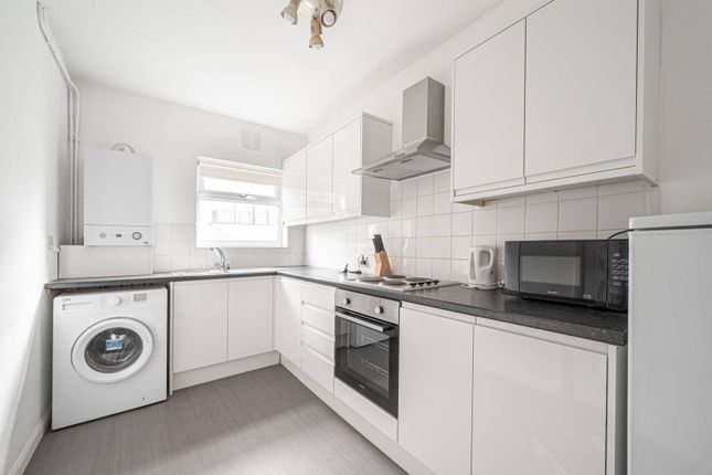 Thumbnail Flat to rent in Bittacy Hill, Mill Hill East, London