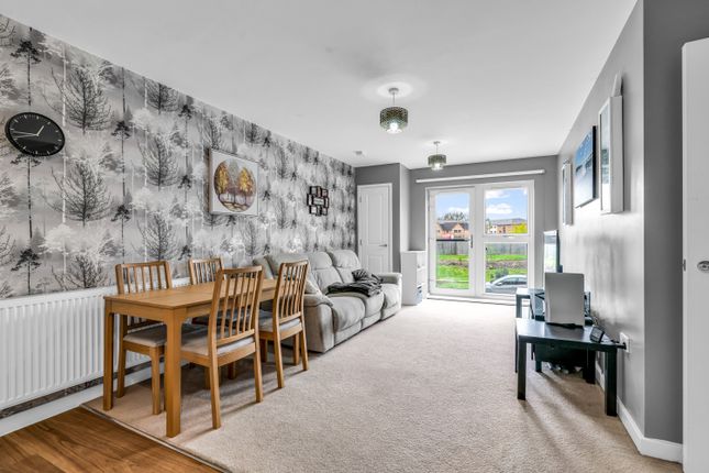 Thumbnail Flat for sale in Duchess Court, Welwyn Garden City, Hertfordshire