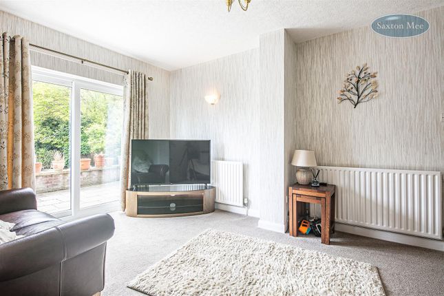 10, Herries Avenue, Sheffield photo 4