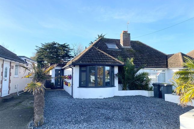 Thumbnail Bungalow to rent in Farmlands Avenue, Polegate