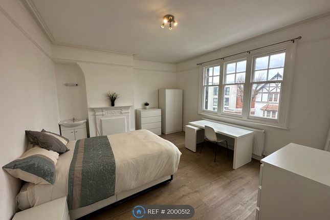 Thumbnail Room to rent in Cranes Park Avenue, Surbiton