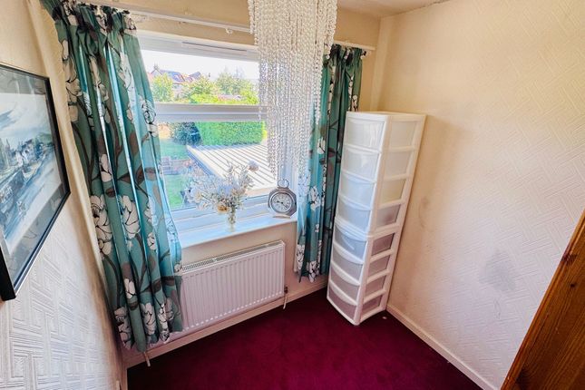 76 Rowton Grange Road, High Peak photo 4