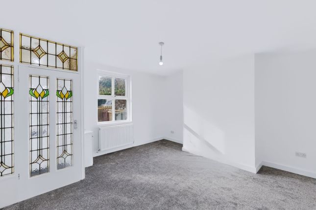 4 Walker Street, Bolton photo 2