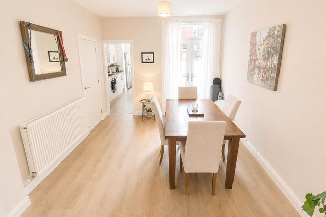 52, Vernon Road, Chester photo 3