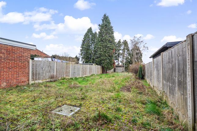 7, Farndale Close, Nottingham photo 4