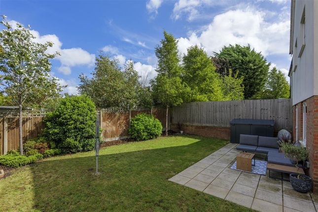 7, Longview Close, Boughton-under-Blean photo 2