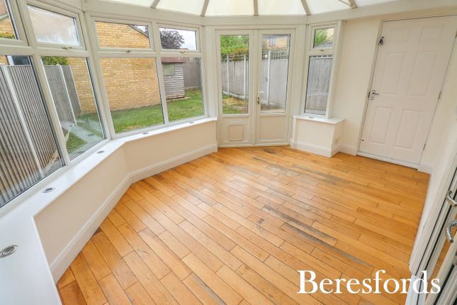 4, Rosewood Close, Essex photo 4