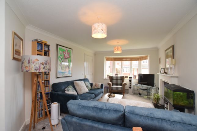 12, Dalscone Avenue, Dumfries photo 3