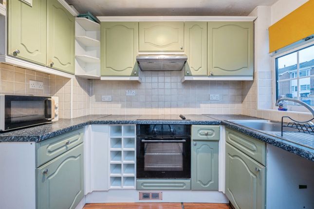 4, Ormskirk Rise, Derby photo 3