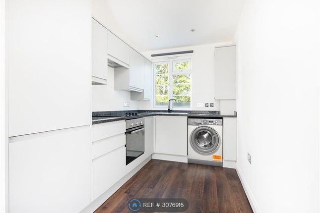 Clevedon Court Clive Road, London photo 5