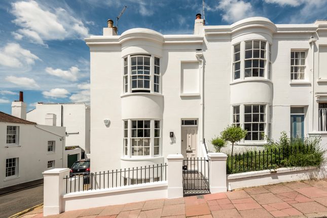 Thumbnail Terraced house for sale in Victoria Street, Brighton
