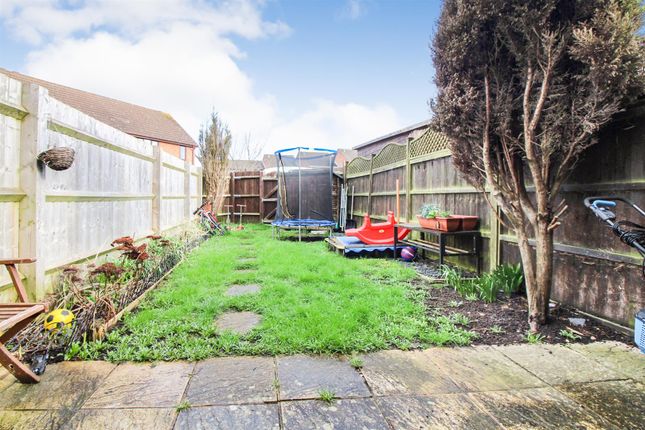Property for sale in Parrot Close, Aylesbury