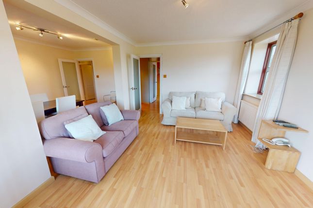39, Mandalay Court, Brighton photo 3