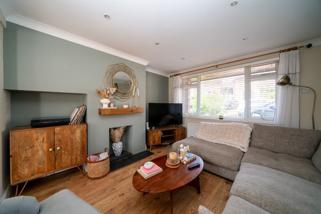 34 Chaulden Terrace, Hemel Hempstead photo 2