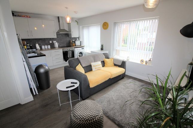 Flat 7 Glendale House, Charles Street, Willenhall photo 4