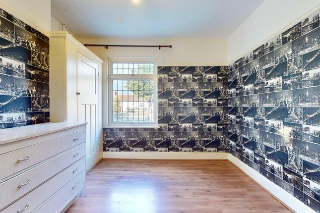 Terraced house for sale in Meads Lane, Ilford