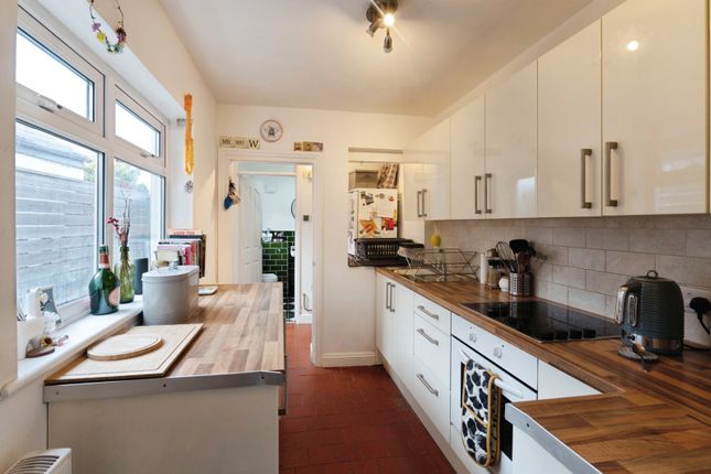 161, Wakering Road, SOUTHEND-ON-SEA photo 4