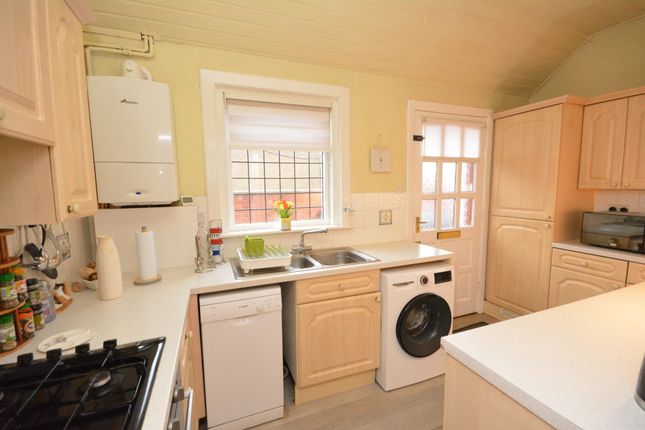 10 Cranshaws Drive, Falkirk photo 5