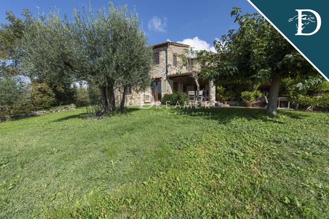 Villa for sale in Via Etrusca, Castellina In Chianti, Toscana