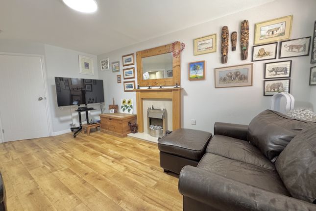 33, Goswick Way, Seaham photo 2
