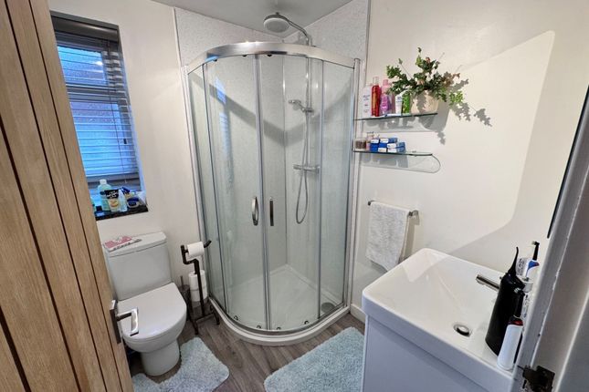5 Ashfield Road, High Peak photo 2