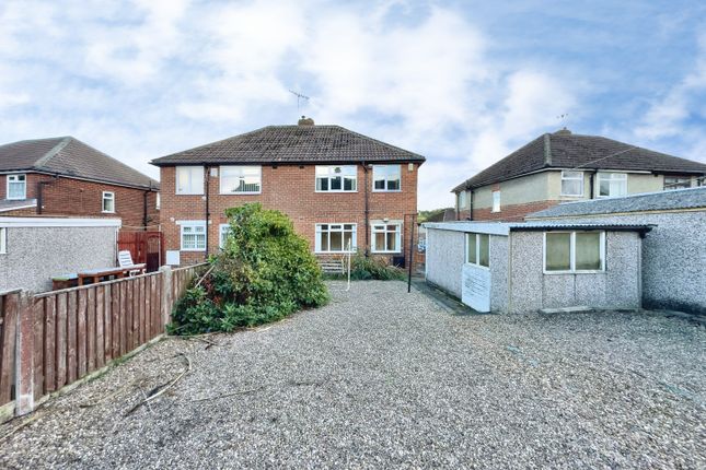 42, St. Wilfrids Crescent, Bradford photo 4