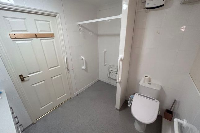 Flat for sale in Clarence Road, Llandudno