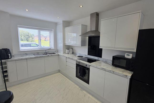 66, George Street, Heywood photo 2