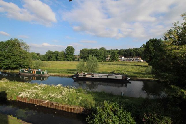 101, River Park, Hemel Hempstead photo 2
