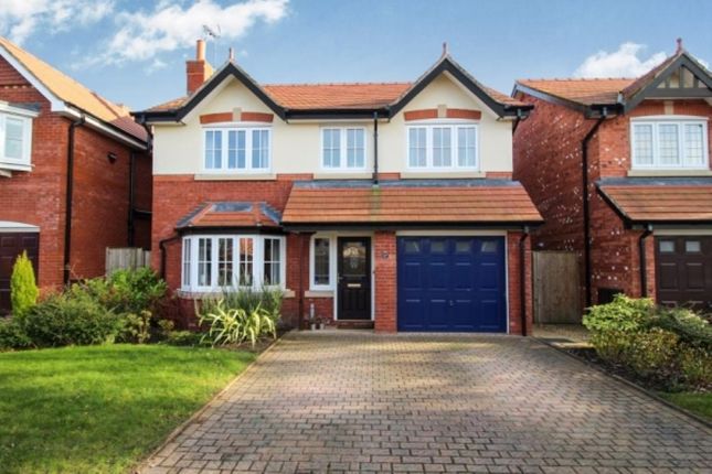 Thumbnail Detached house to rent in Kingsbury Drive, Wilmslow, Cheshire