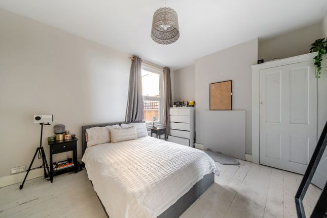 30, Hotham Road, Merton photo 4