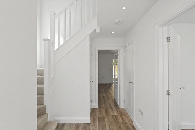 Dollins Rise, Hampden, Kimpton photo 4
