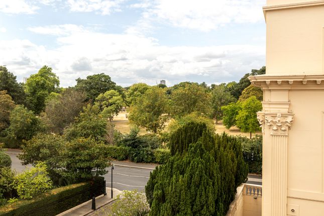 4, Chester Terrace, Regents Park photo 3
