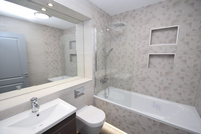 26 - 28 Gildredge Road, Eastbourne photo 3