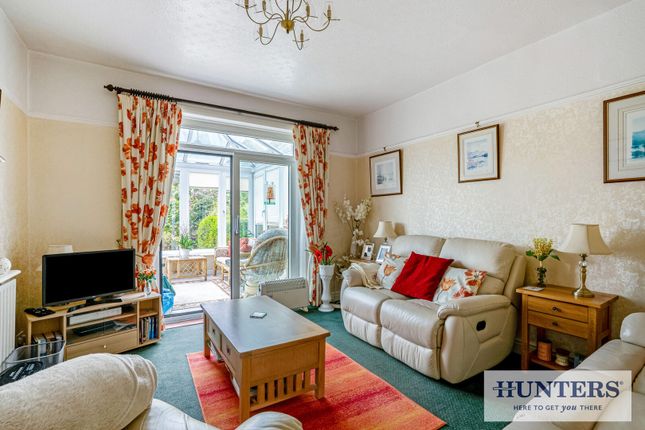 5, Tranmere Drive, Leeds photo 2