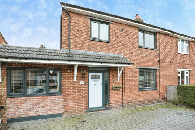 3-bed house on 5, Holford Avenue, NORTHWICH, £300,000