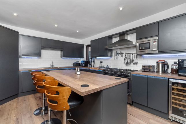 16 Hayfield Road, Warrington photo 2