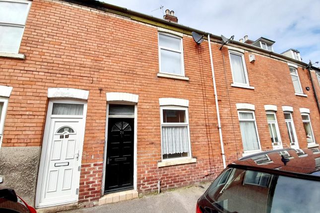 Thumbnail Terraced house for sale in Tower Street, Gainsborough