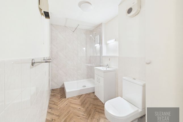 32 St. Catherines Lodge, Coventry photo 4