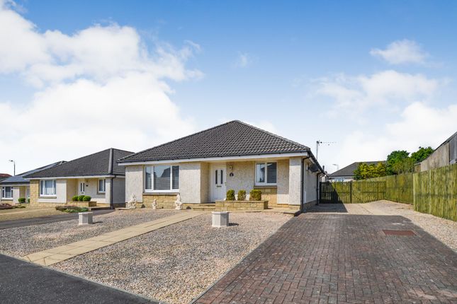 Detached bungalow for sale in 21 Glencairn Gardens, Stevenston