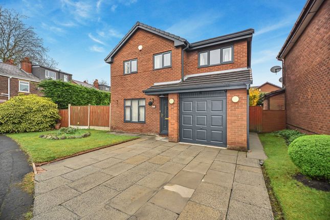 1, Holdenbrook Close, Leigh photo 2