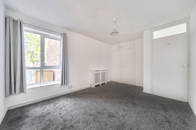 Flat 1 Ballard Court, Hatherley Road, Sidcup photo 4