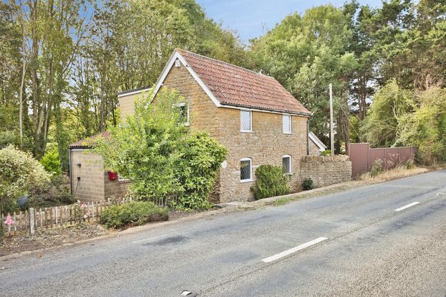 2-bed detached on Hearn Cottage, Galhampton, Yeovil, £190,000