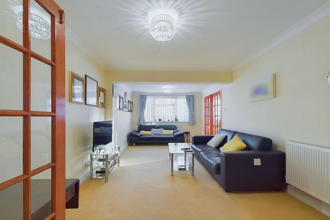 11, Newling Way, Worthing photo 2