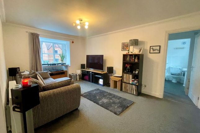 7, Ancona Gardens, Milton Keynes photo 2